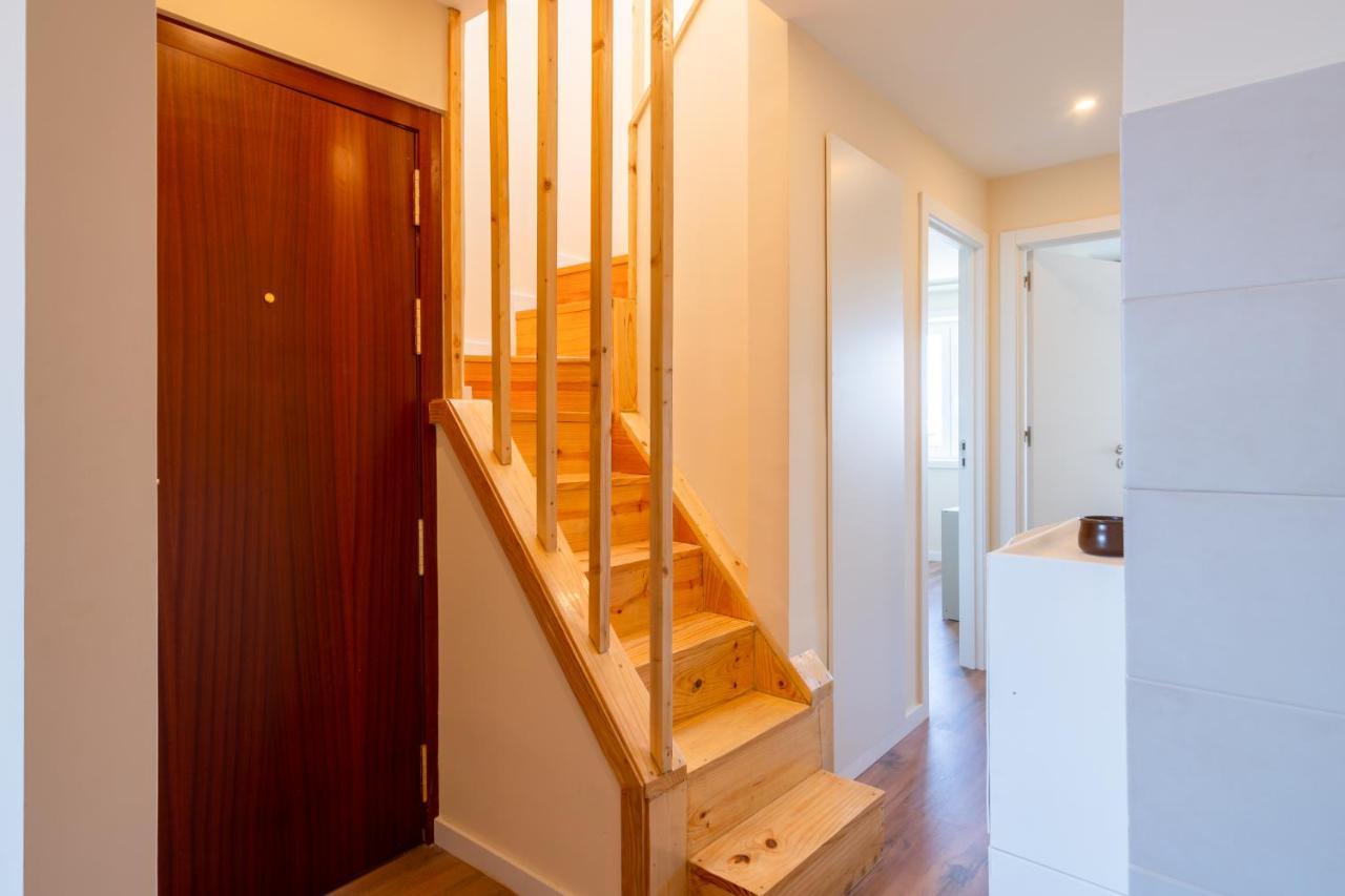 Host Wise - Fantastic Contemporary Flat W Balcony Apartment Porto Bagian luar foto