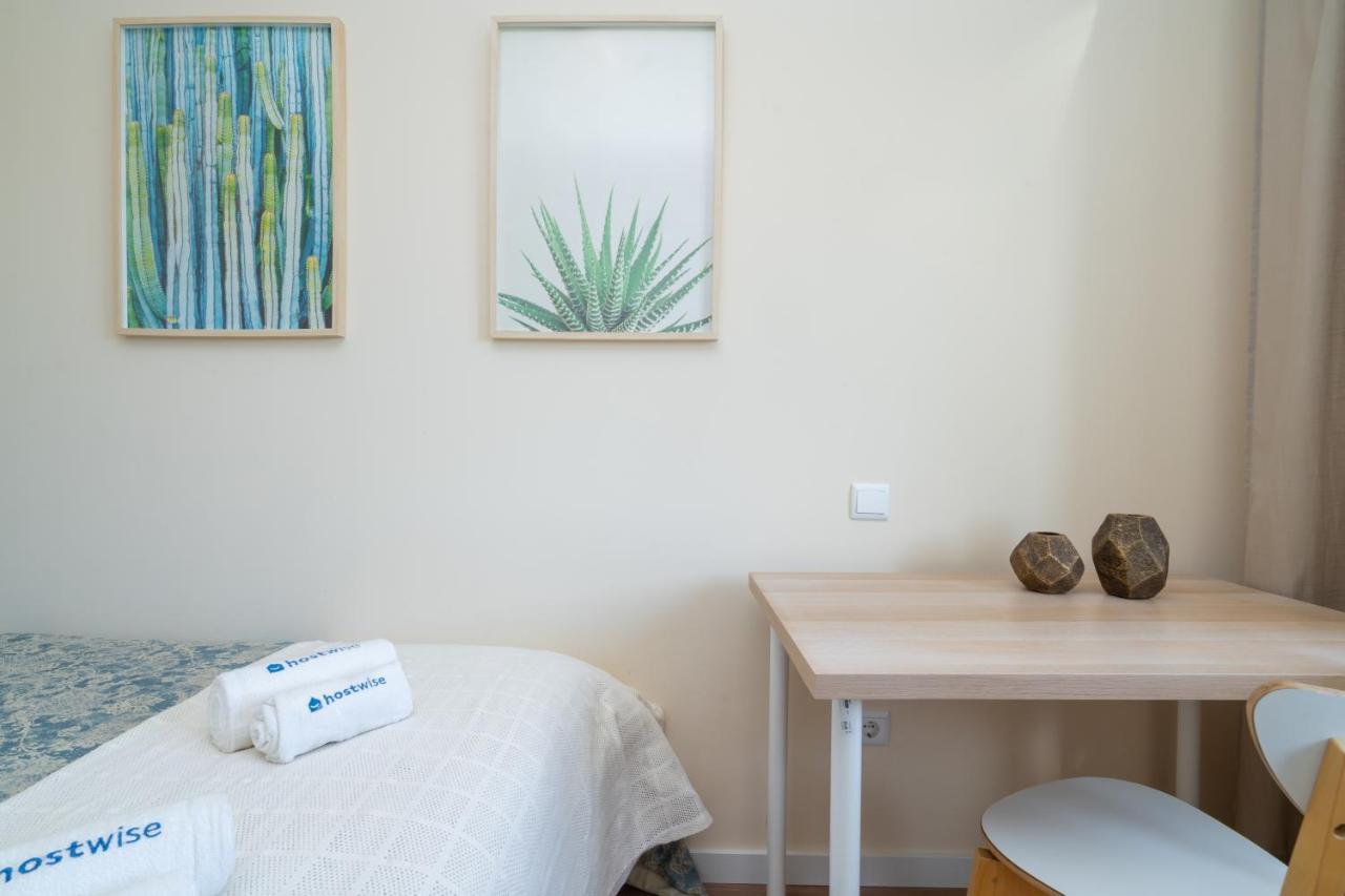 Host Wise - Fantastic Contemporary Flat W Balcony Apartment Porto Bagian luar foto
